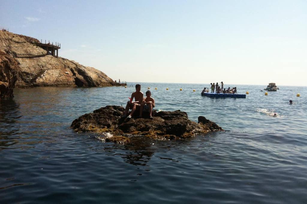 Precioso Apartmento Sobre El Mar, Cap Sa Sal, Begur, Girona ภายนอก รูปภาพ